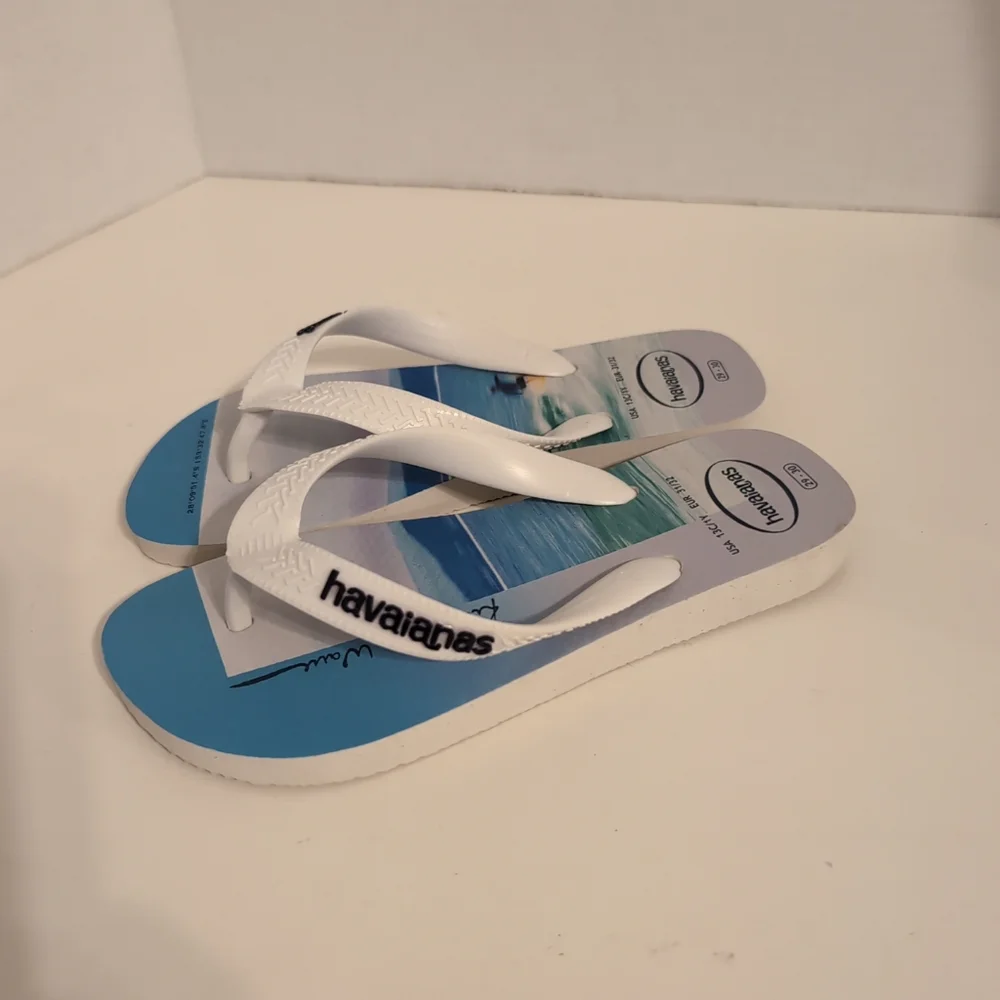 NEW Havaianas Ocean Blue and White Surf Sandals Flip Flops‎ Child 13/1 Youth